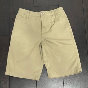 LIKE NEW!  Under armour boys shorts, size 12.  Like new, no rips or stains.